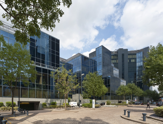Harbour Exchange HX3